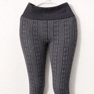 French Laundry Gray Patterned Pants